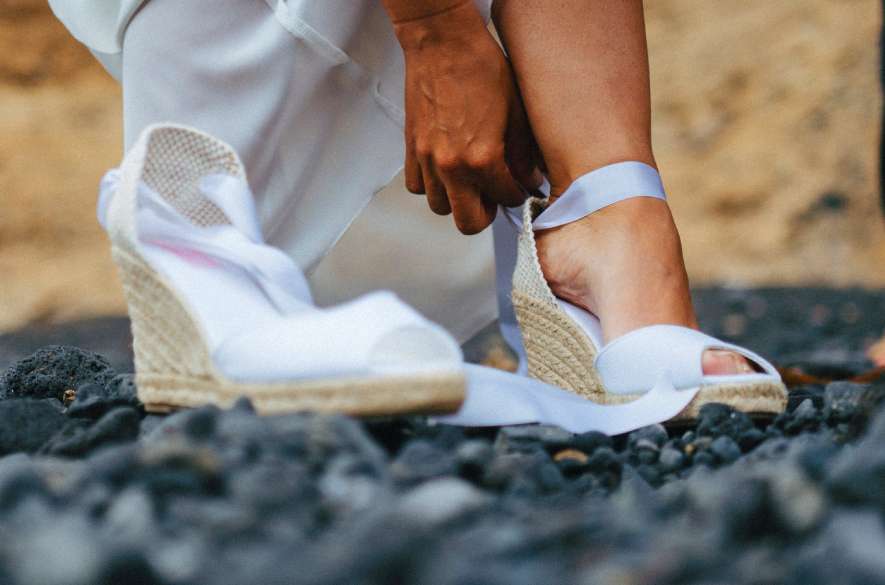 Existe um melhor calçado para o verão? Descubra