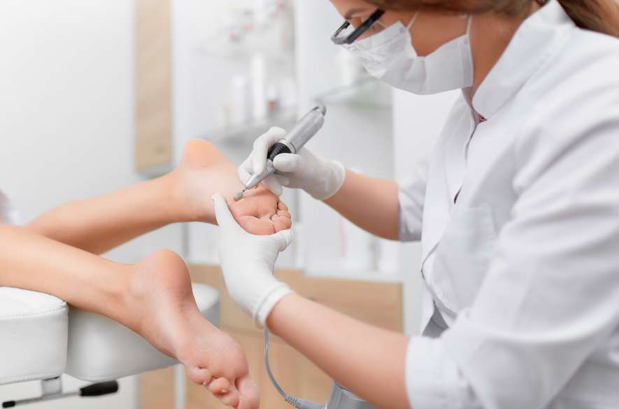 A importância dos podólogos na atenção primária à saúde do paciente