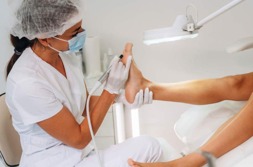 Biossegurança na podologia: mais que uma exigência, um dever ético