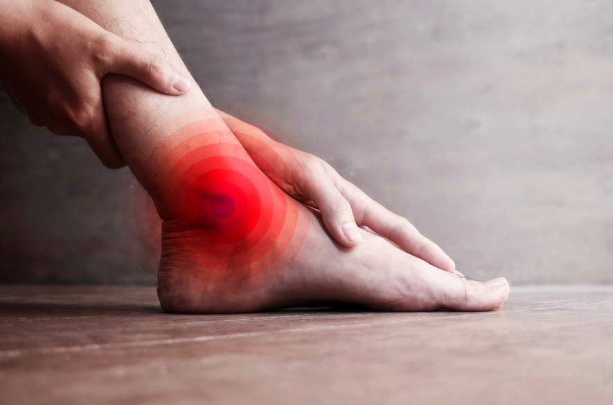 Tendinite nos pés: sintomas que não devem ser ignorados