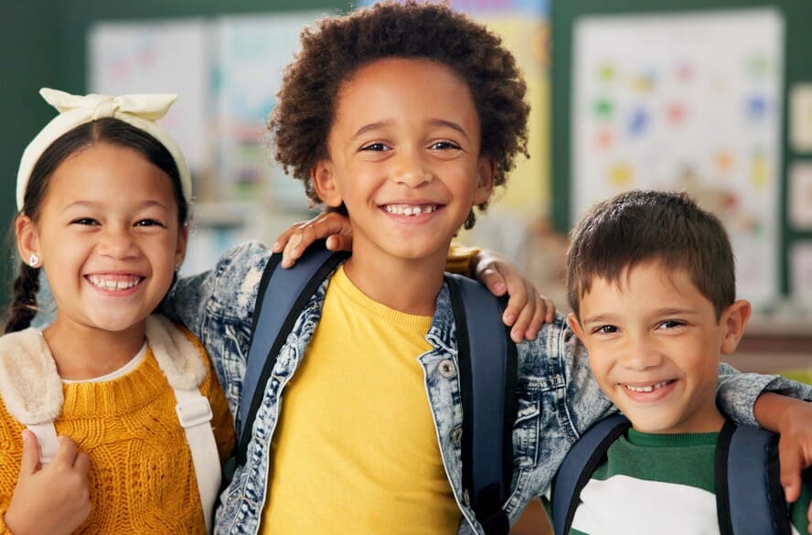 O que seu filho leva da escola além da mochila?